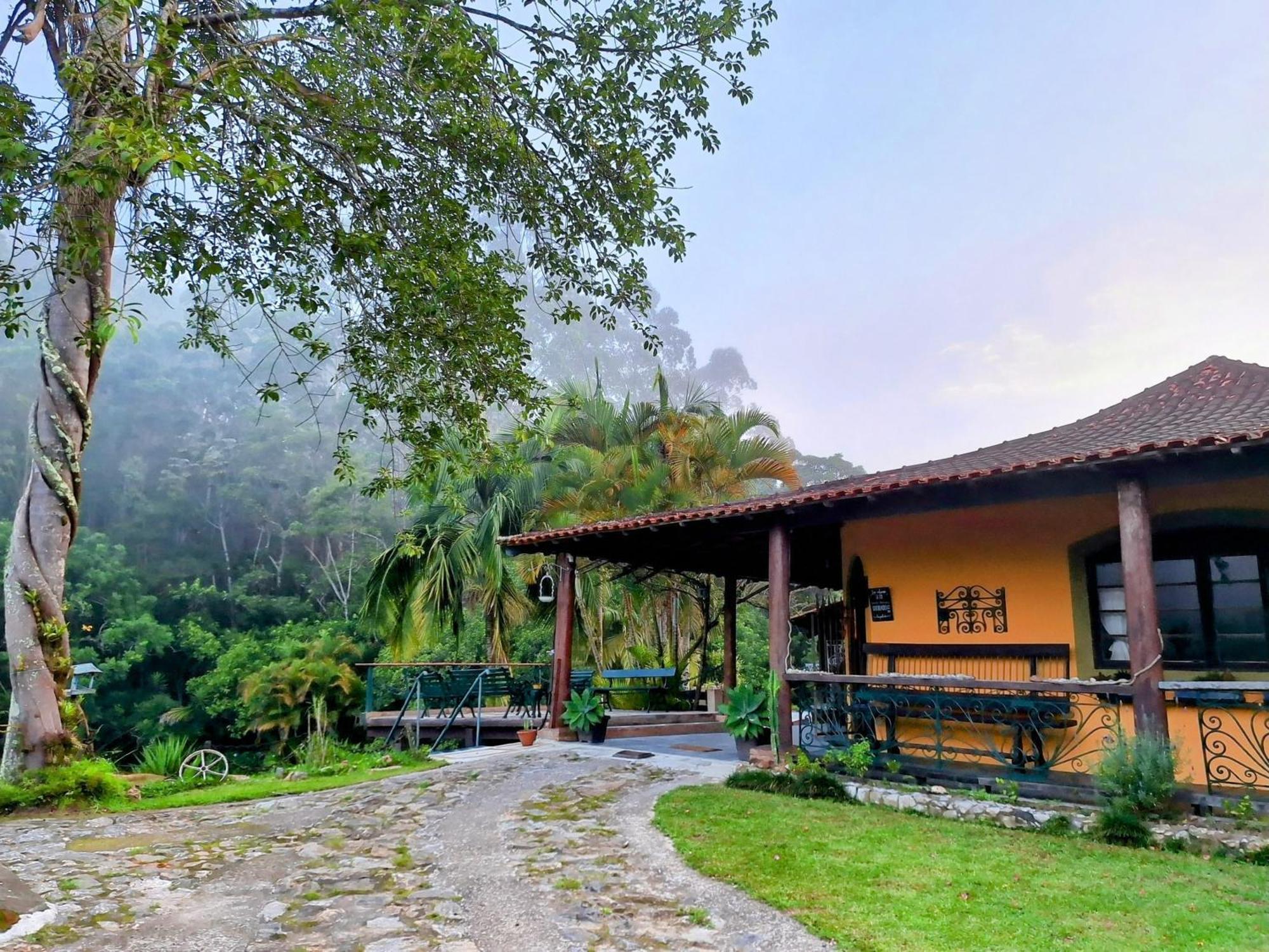 Chacara Ladeira De Pedra Villa Salesópolis Eksteriør billede